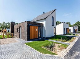 Nice Villa With Sauna, Whirlpool & Steam Shower