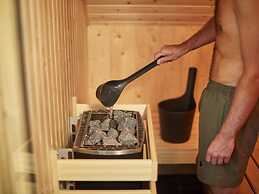 Nice Villa With Sauna, Whirlpool & Steam Shower