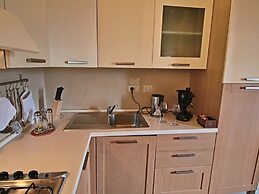 Modern Holiday Home in Foligno - Loc. With Pool