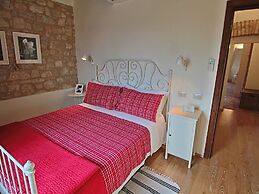 Modern Holiday Home in Foligno - Loc. With Pool