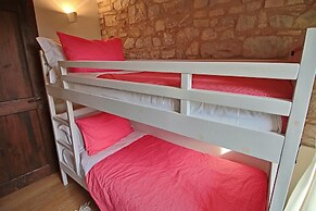 Modern Holiday Home in Foligno - Loc. With Pool