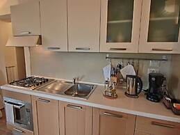 Modern Holiday Home in Foligno - Loc. With Pool