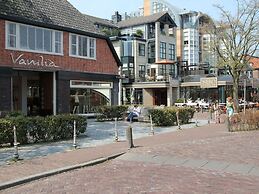 Skyscraper Apartment on the Highest Point With Beautiful View