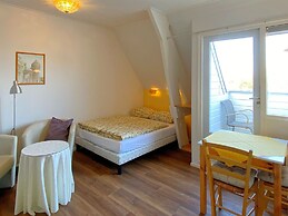 Skyscraper Apartment on the Highest Point With Beautiful View