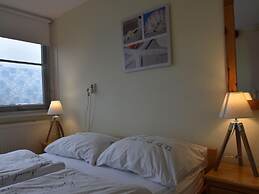 Skyscraper Apartment on the Highest Point With Beautiful View