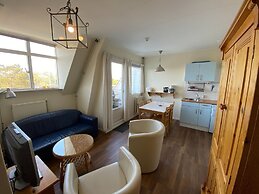 Skyscraper Apartment on the Highest Point With Beautiful View