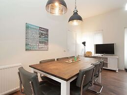 Skyscraper Apartment on the Highest Point With Beautiful View