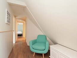 Skyscraper Apartment on the Highest Point With Beautiful View