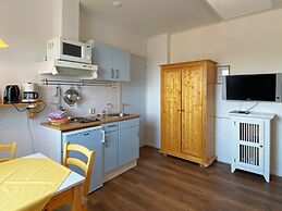 Skyscraper Apartment on the Highest Point With Beautiful View