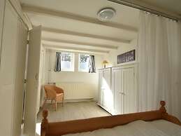 Skyscraper Apartment on the Highest Point With Beautiful View