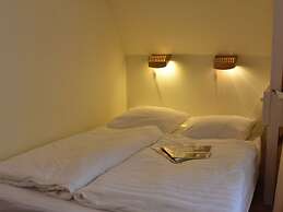 Skyscraper Apartment on the Highest Point With Beautiful View