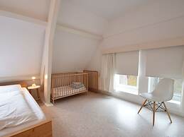 Skyscraper Apartment on the Highest Point With Beautiful View