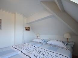 Skyscraper Apartment on the Highest Point With Beautiful View