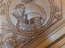 Skyscraper Apartment on the Highest Point With Beautiful View