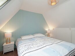 Skyscraper Apartment on the Highest Point With Beautiful View