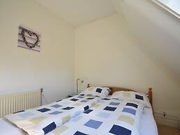 Skyscraper Apartment on the Highest Point With Beautiful View