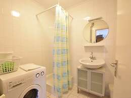 Skyscraper Apartment on the Highest Point With Beautiful View