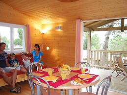 Cottage With AC Near Beach, Agde