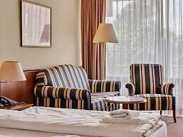 Comfortable Waterfront Apartment in Hahnenklee