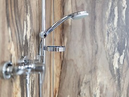 Nice Bungalow in Hallschlag Near the Lakebeach