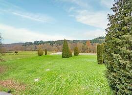 Vintage Villa With Private Garden in Rendeux