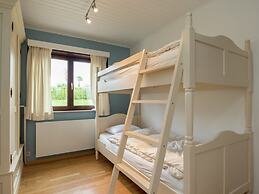 Vintage Villa With Private Garden in Rendeux