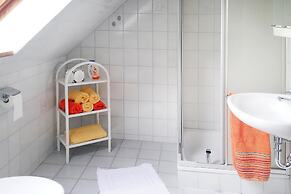 Apartments, Toenning