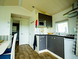 Chalet Near Loonse and Drunense Duinen