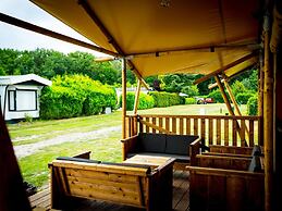 Chalet Near Loonse and Drunense Duinen