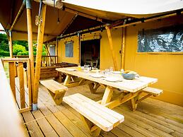 Chalet Near Loonse and Drunense Duinen