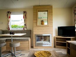 Chalet Near Loonse and Drunense Duinen