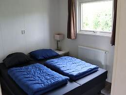 Chalet Near Loonse and Drunense Duinen