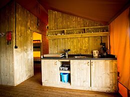 Chalet Near Loonse and Drunense Duinen