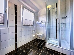 Idyllically Located, Comfortably Furnished and Renovated Holiday Apart