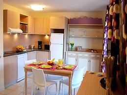 Comfortable Apartment With a Terrace at 800 m. From the sea