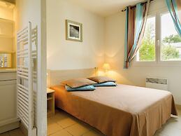 Pleasant Breton Holiday Home Near the bay of Douarnenez