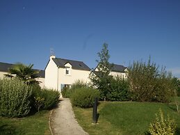 Pleasant Breton Holiday Home Near the bay of Douarnenez