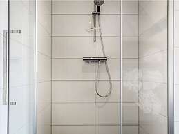 Atmospheric Villa With Nice Garden, in a Holiday Park at the Water in 