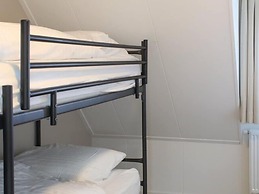 Atmospheric Villa With Nice Garden, in a Holiday Park at the Water in 