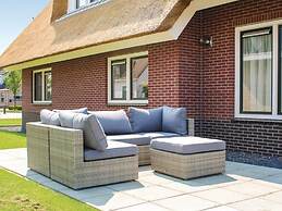 Atmospheric Villa With Nice Garden, in a Holiday Park at the Water in 