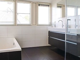 Atmospheric Villa With Nice Garden, in a Holiday Park at the Water in 