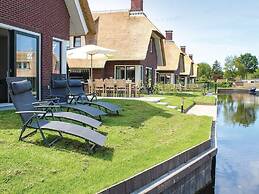 Atmospheric Villa With Nice Garden, in a Holiday Park at the Water in 