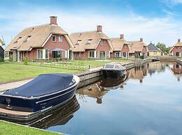 Atmospheric Villa With Nice Garden, in a Holiday Park at the Water in 