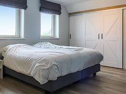 Atmospheric Villa With Nice Garden, in a Holiday Park at the Water in 