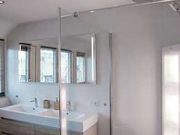 Atmospheric Villa With Nice Garden, in a Holiday Park at the Water in 