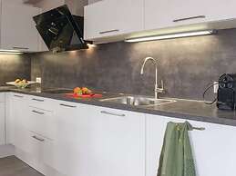 Atmospheric Villa With Nice Garden, in a Holiday Park at the Water in 