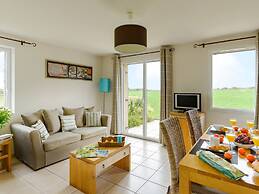 Beautiful Luxury Apartment Near a Breton Oyster Village