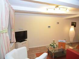 Apartment in Schmallenberg-oberkirchen With Terrace