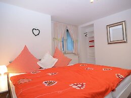 Apartment in Schmallenberg-oberkirchen With Terrace