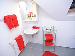 Apartment in Schmallenberg-oberkirchen With Terrace